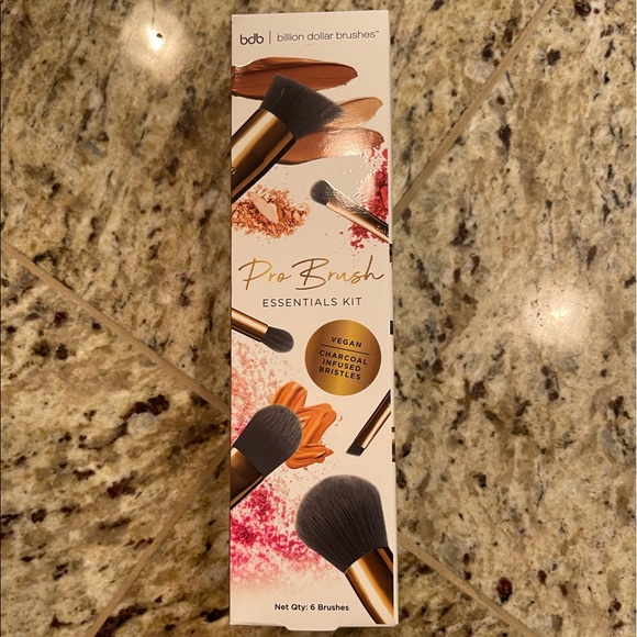 Billion Dollar Brows Makeup Brush Set of 6 - Picture 1 of 9